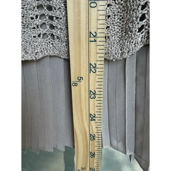 Sioni Women’s Large Sequin Layered Pleat Trim Pullover Sweater Twee Pop Beige - Picture 7 of 12